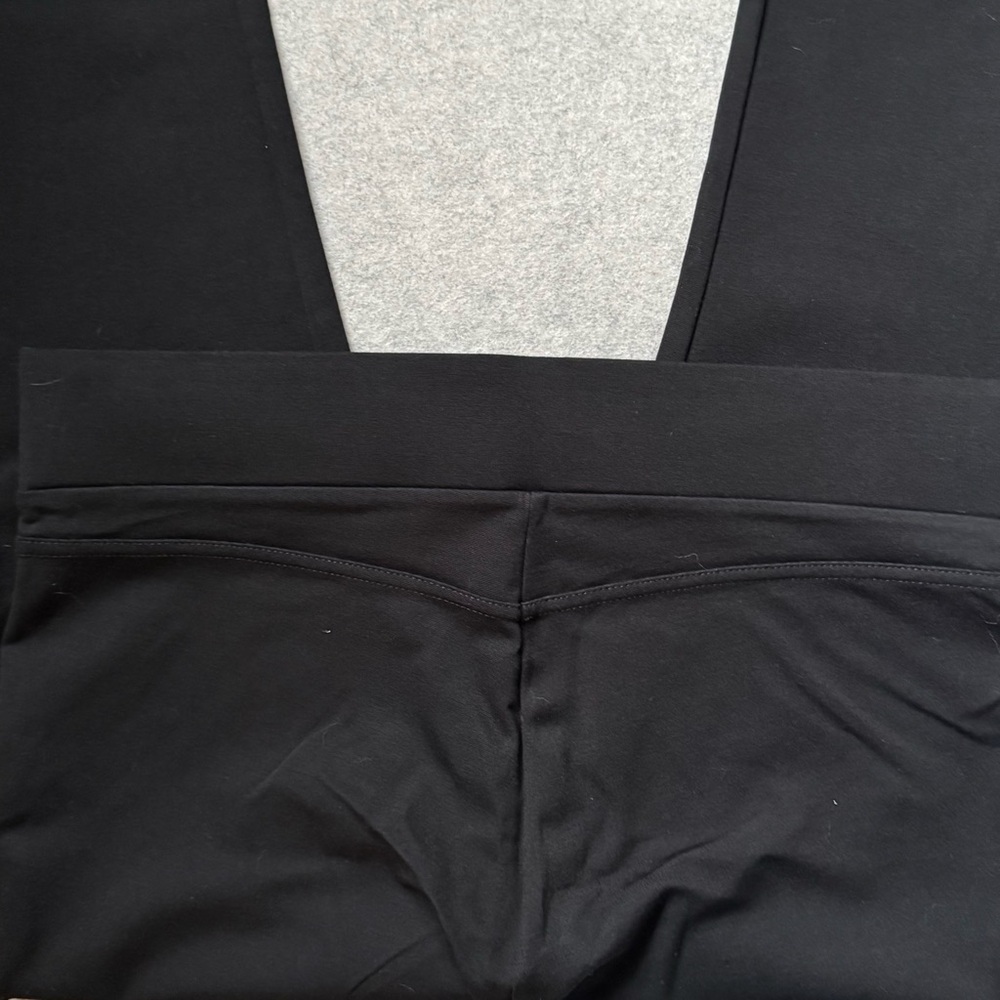 LOFT Black Ankle Leggings - Picture 3 of 8